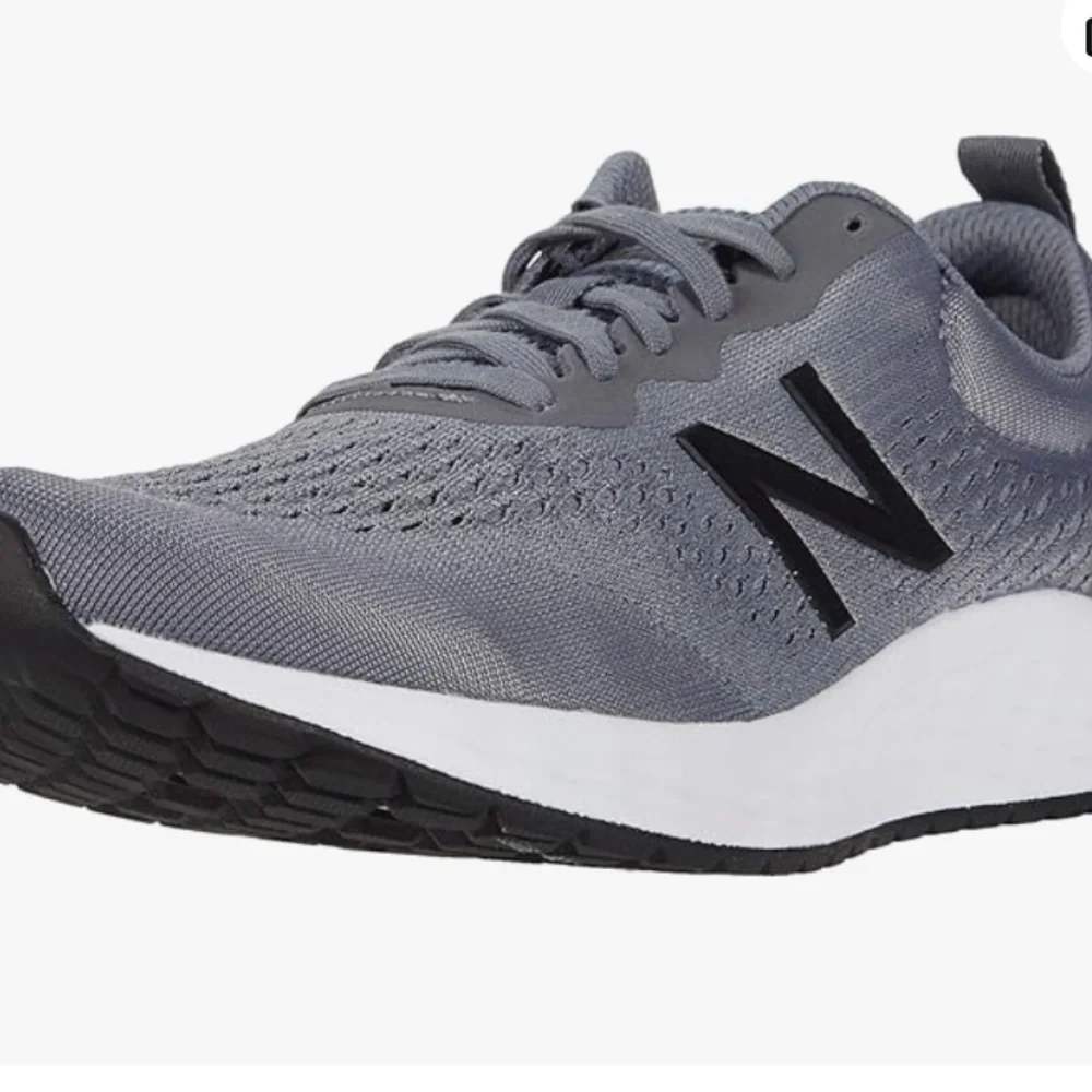 New Balance Men's‎ Fresh Foam Arishi V3 Running Shoe - Size 9.5.